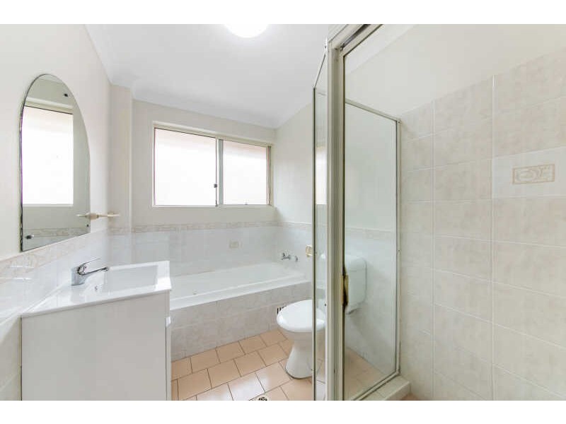 11/17 Addlestone Road, Merrylands NSW 2160