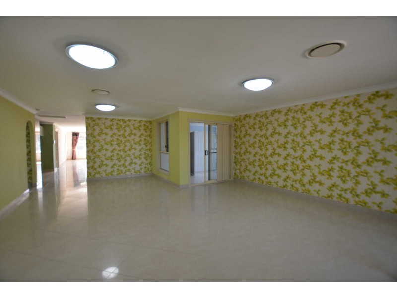 127 MCCREDIE ROAD, Guildford West NSW 2161