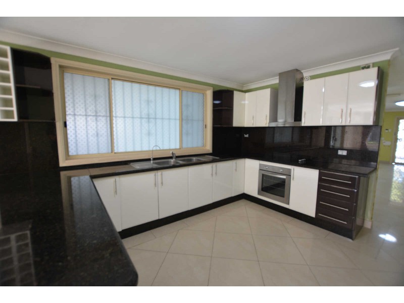 127 MCCREDIE ROAD, Guildford West NSW 2161