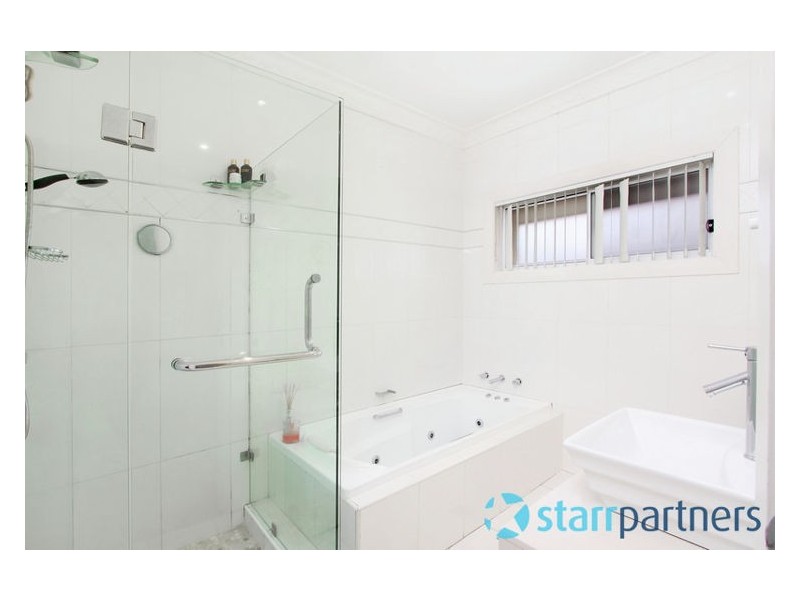 1 Albion Avenue, Merrylands NSW 2160