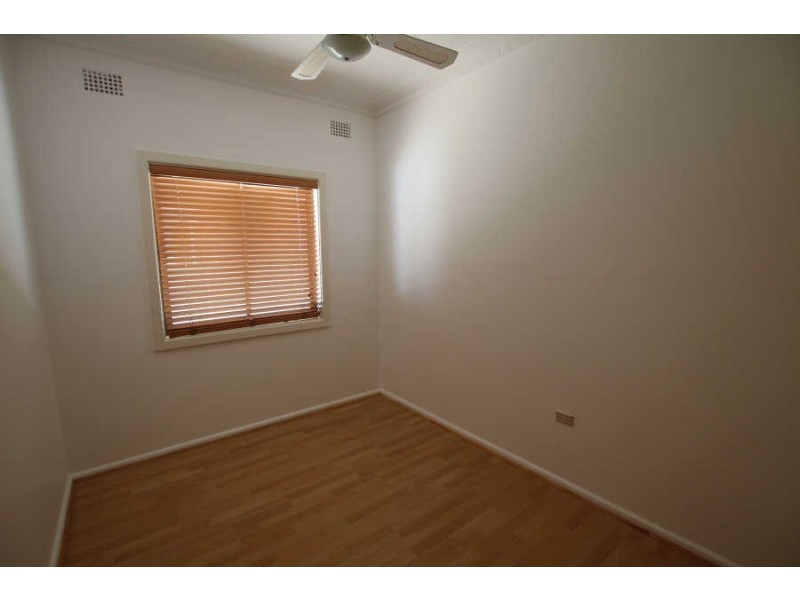 82 DESMOND STREET, Merrylands NSW 2160