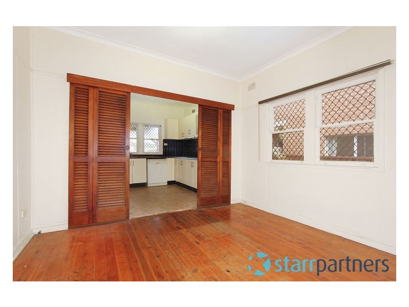 16 Crawford Street, Guildford NSW 2161