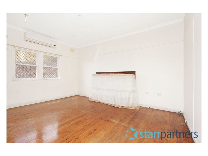 16 Crawford Street, Guildford NSW 2161