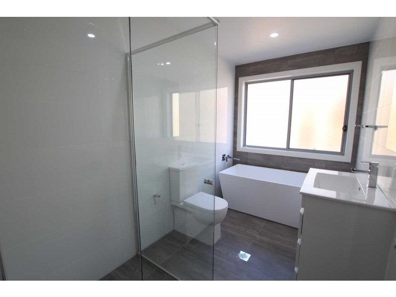 30B BYRON ROAD, Guildford NSW 2161