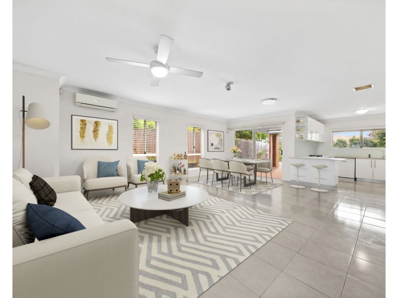 15 Tennyson Parade, Guildford NSW 2161