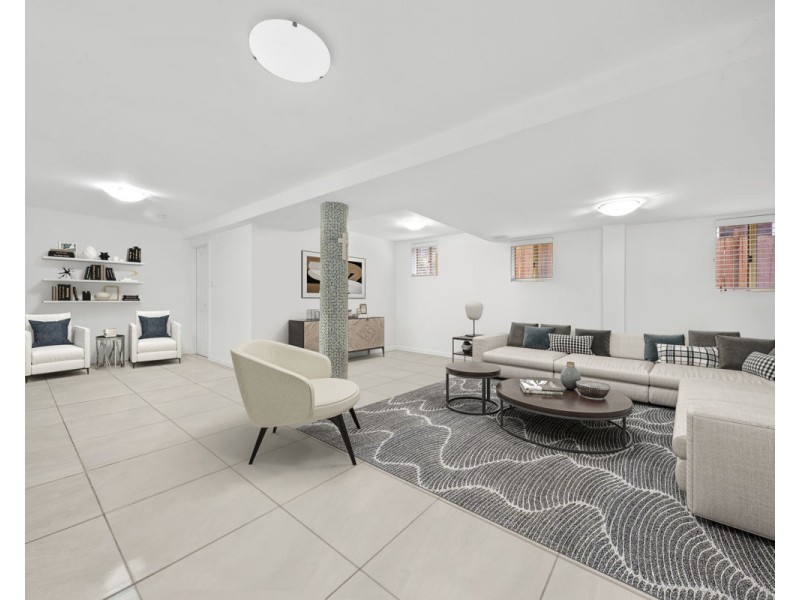 15 Tennyson Parade, Guildford NSW 2161