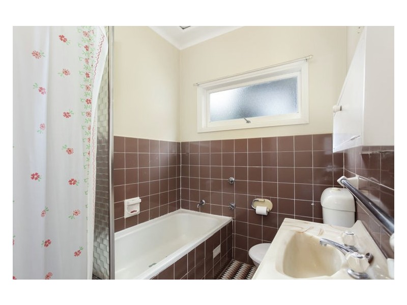 6 Linda Place, Merrylands NSW 2160