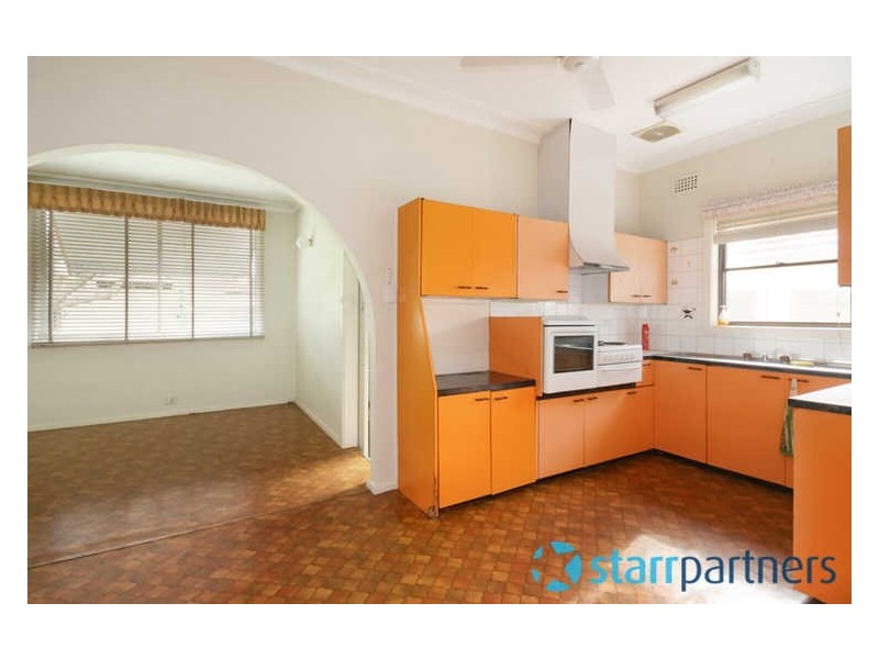 5 SHEEHAN STREET, Wentworthville NSW 2145