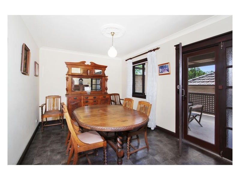 33 Albion Avenue, Merrylands NSW 2160