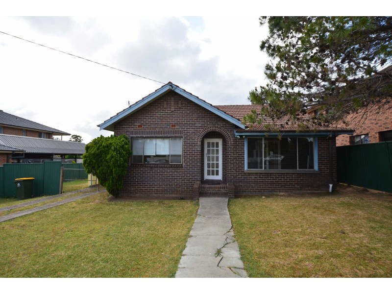 11 CLARENCE STREET, Merrylands NSW 2160