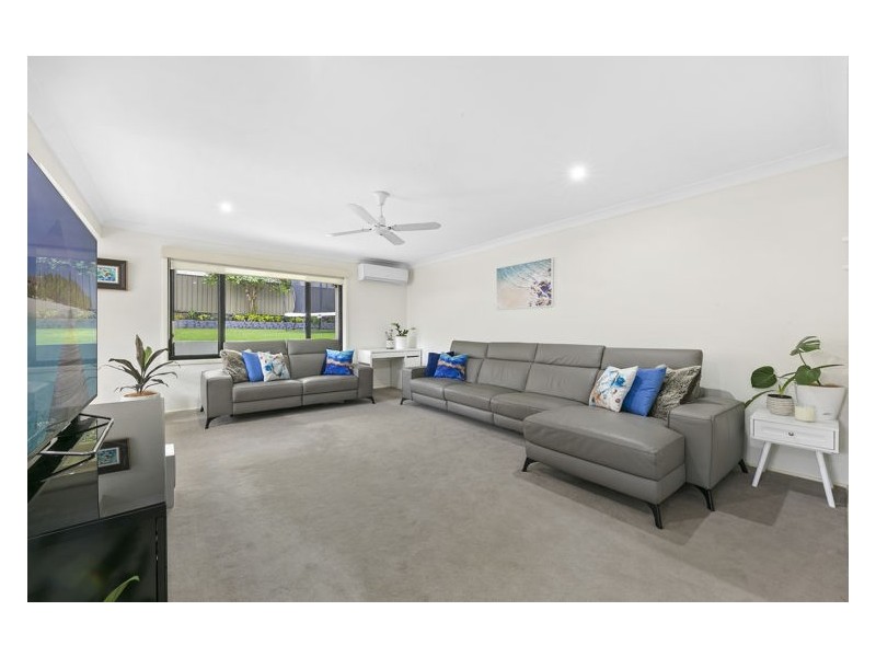 32 Oldfield Street, Greystanes NSW 2145
