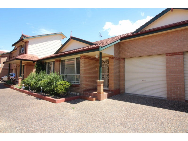 4/5 RAILWAY STREET, Old Guildford NSW 2161