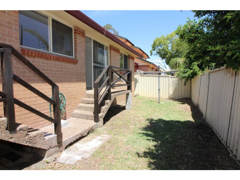 4/5 RAILWAY STREET, Old Guildford NSW 2161