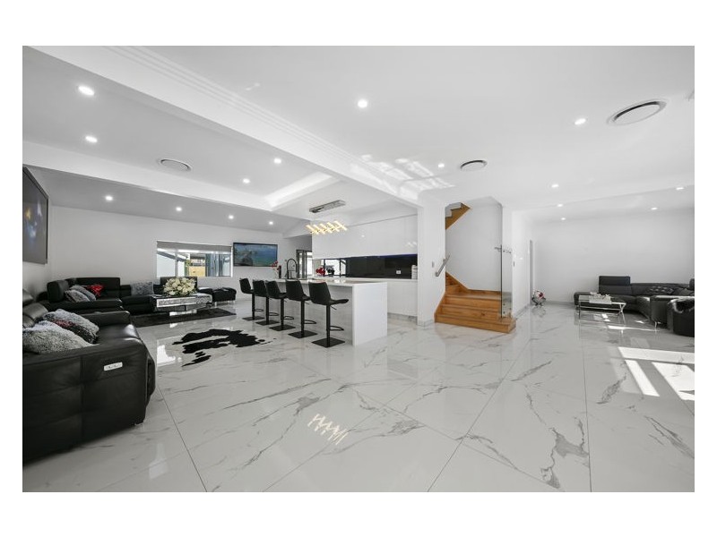 90 Paton Street, Merrylands NSW 2160