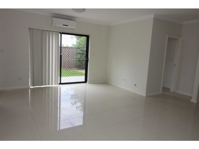 02/26 ROSEBERRY ROAD, Guildford NSW 2161