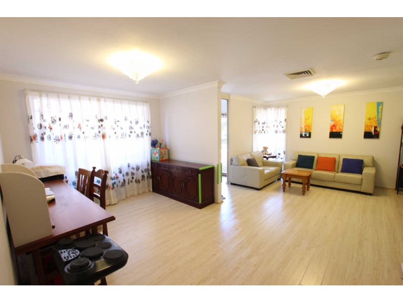 4 TATHIRA CRESCENT, Merrylands NSW 2160