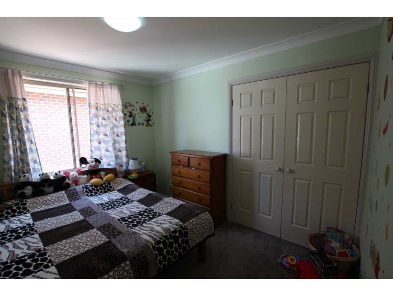 4 TATHIRA CRESCENT, Merrylands NSW 2160