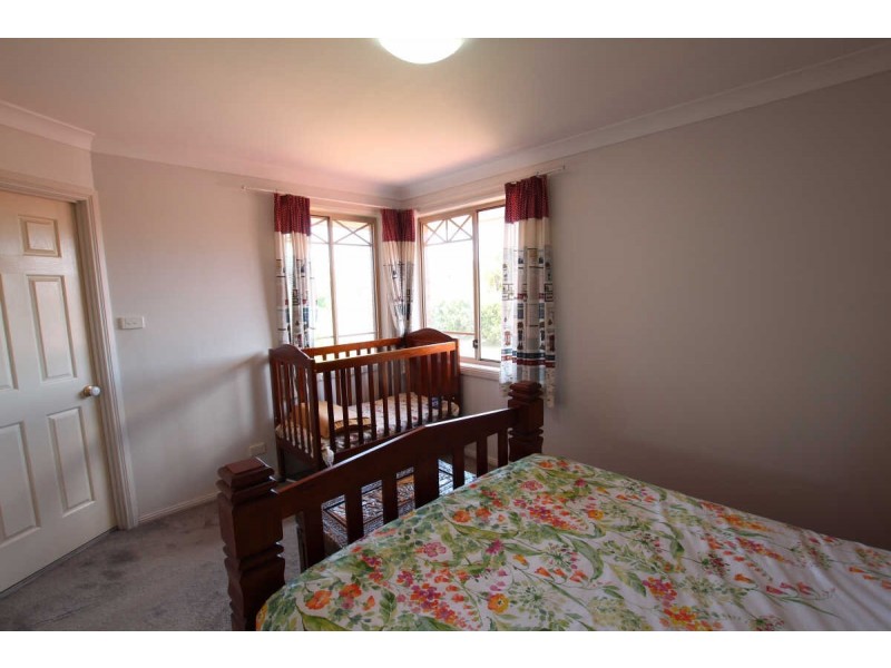 4 TATHIRA CRESCENT, Merrylands NSW 2160