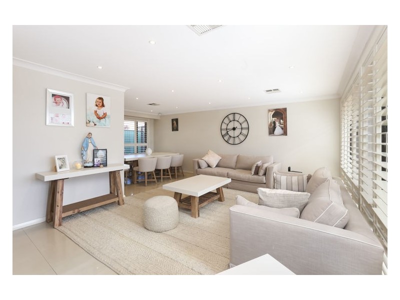 30 Poinciana Parade, Greystanes NSW 2145