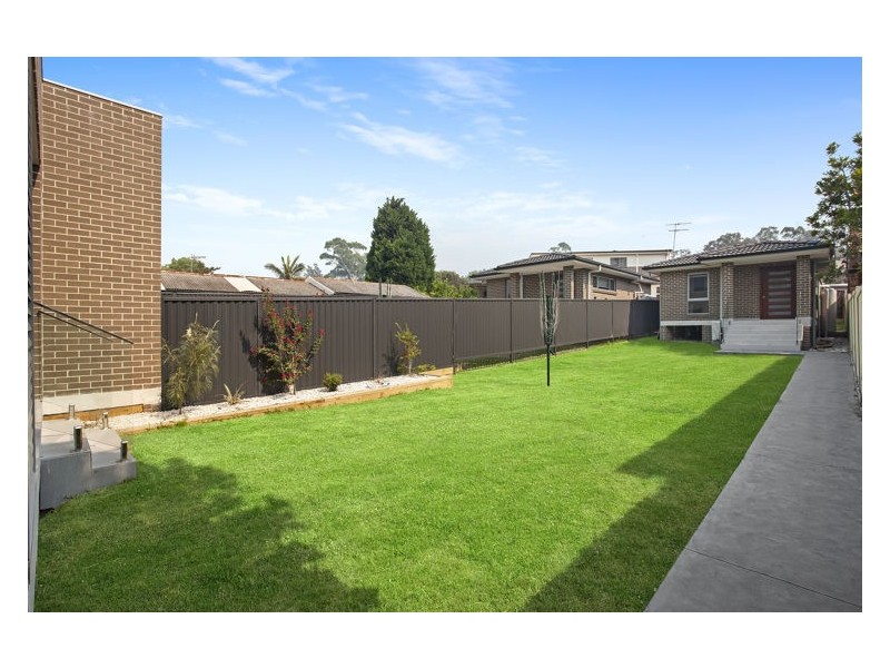 5 Willara Avenue, Merrylands NSW 2160