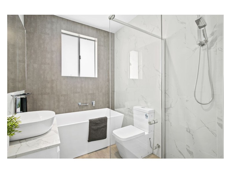 5 Willara Avenue, Merrylands NSW 2160