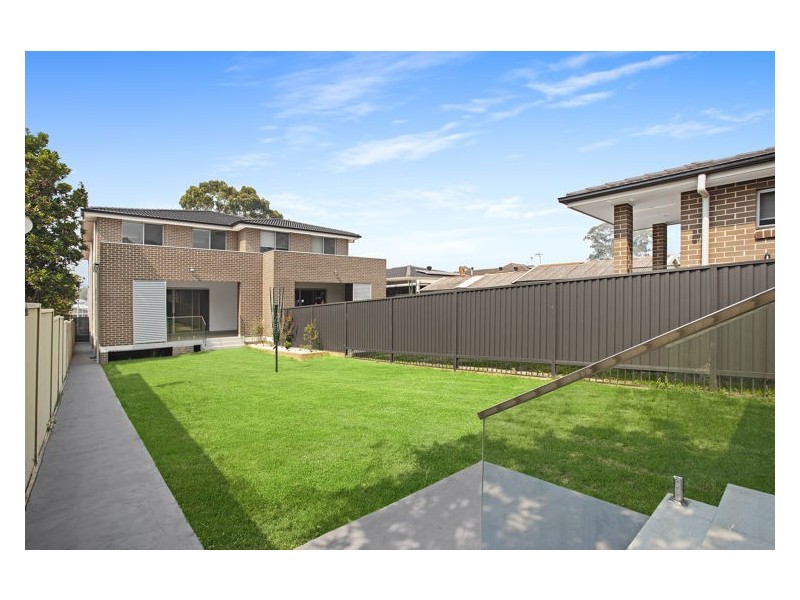 5 Willara Avenue, Merrylands NSW 2160