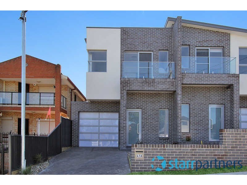 41A ROBERTSON STREET, Guildford West NSW 2161