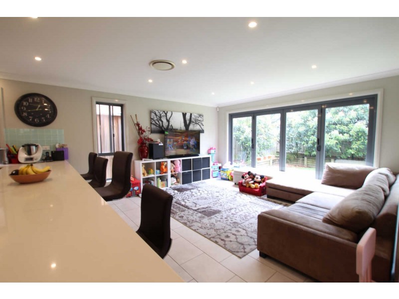 11 BORAGA STREET, Pemulwuy NSW 2145