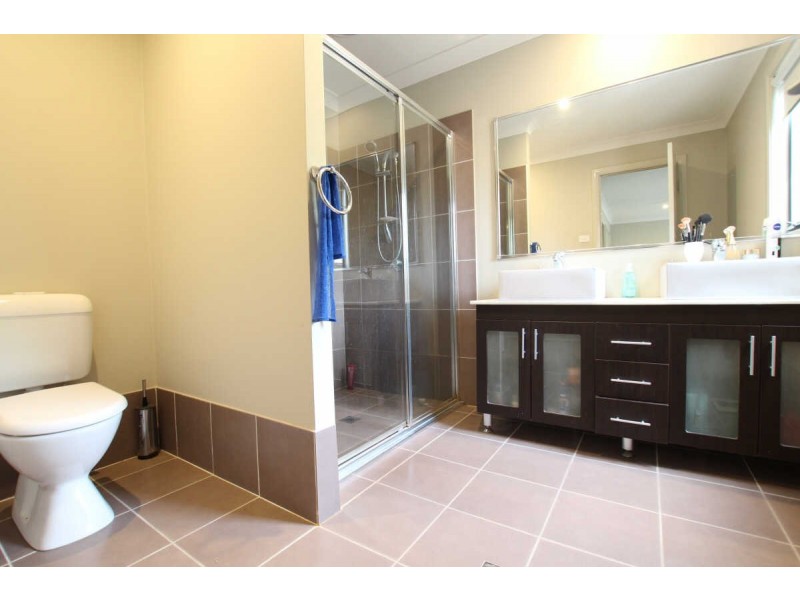 11 BORAGA STREET, Pemulwuy NSW 2145