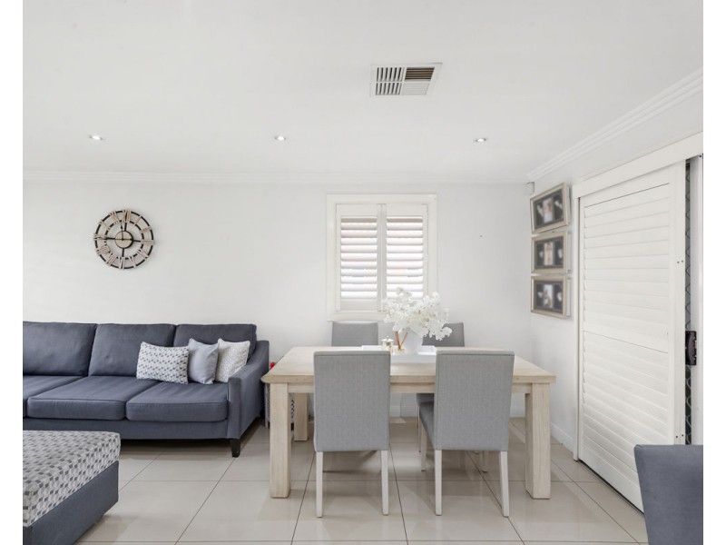 52 Dawn Street, Greystanes NSW 2145