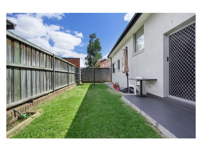 3 Roseberry Street, Merrylands NSW 2160