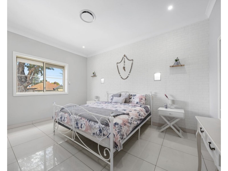 115 John Street, Merrylands NSW 2160