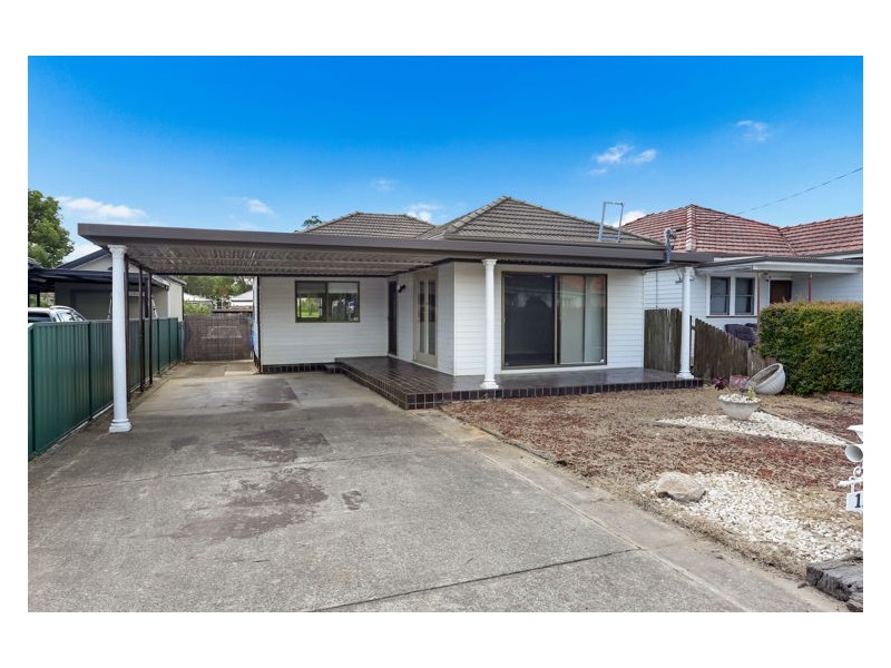 15 McArthur Street, Guildford NSW 2161