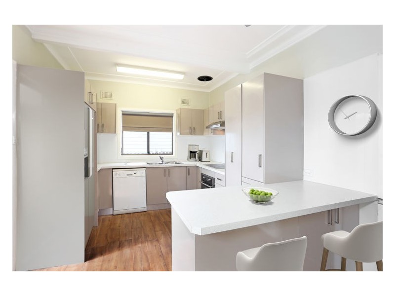 15 McArthur Street, Guildford NSW 2161