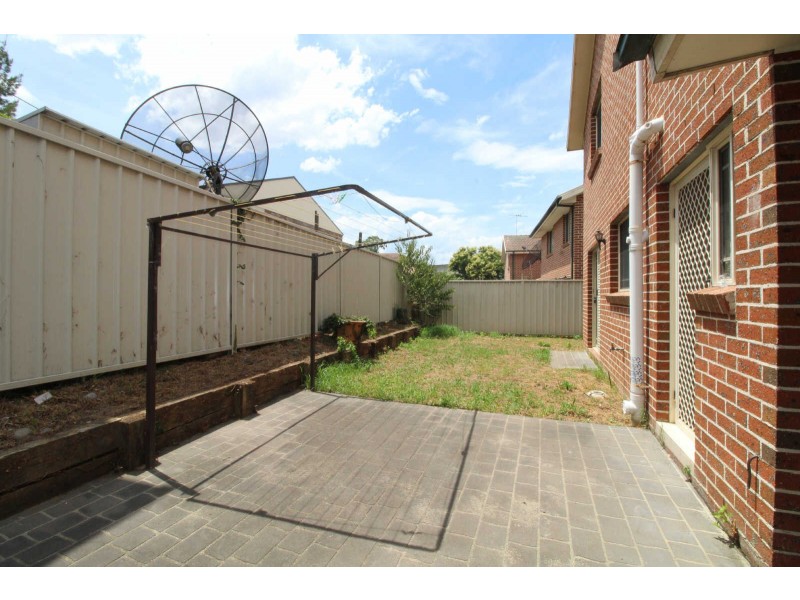 02/73 WENTWORTH AVE, Wentworthville NSW 2145