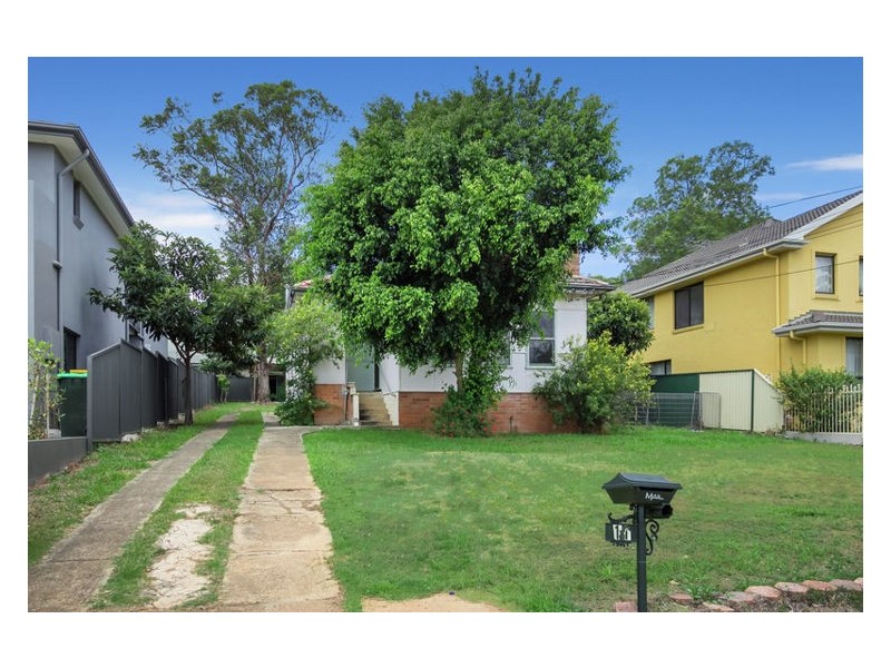 11 Fyall Avenue, Wentworthville NSW 2145