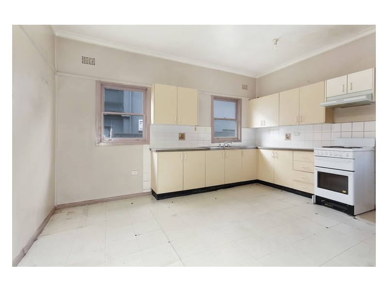 11 Fyall Avenue, Wentworthville NSW 2145