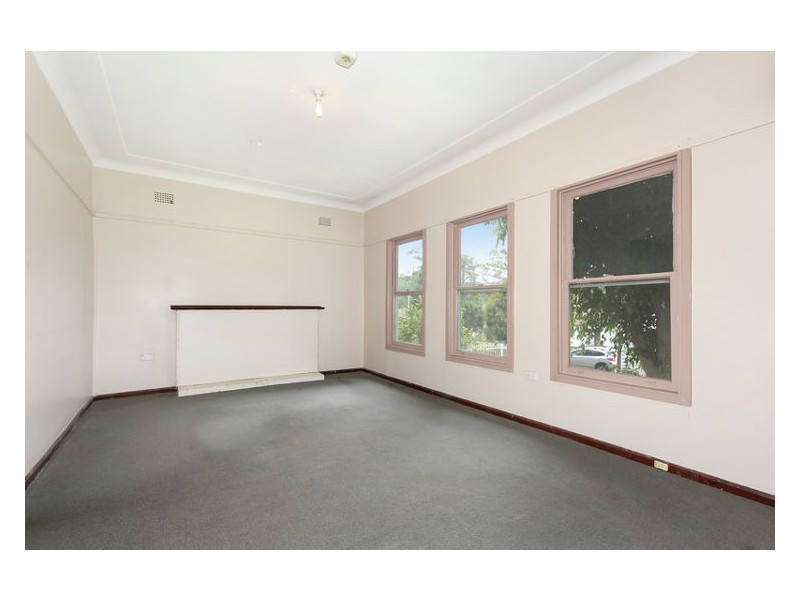 11 Fyall Avenue, Wentworthville NSW 2145