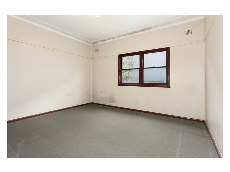 11 Fyall Avenue, Wentworthville NSW 2145