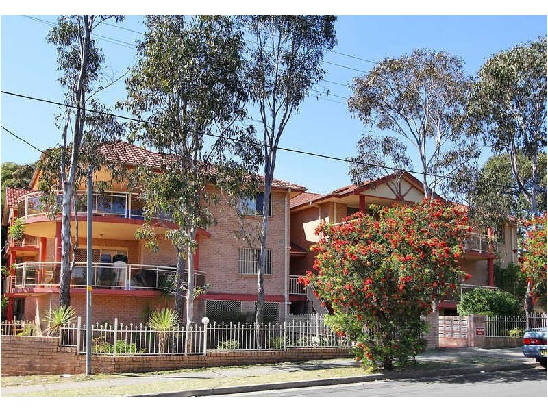 1/62 THE ESPLANADE, Guildford NSW 2161