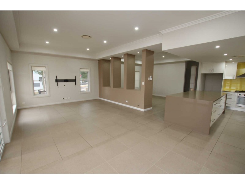 92 DARUGA AVENUE, Pemulwuy NSW 2145