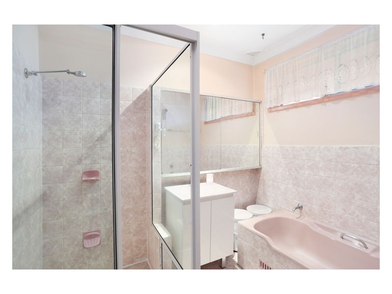 28 Dahlia Street, Greystanes NSW 2145