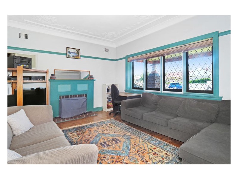 2 Britannia Avenue, Merrylands NSW 2160