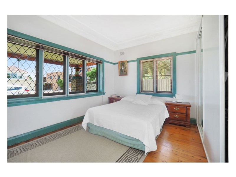 2 Britannia Avenue, Merrylands NSW 2160