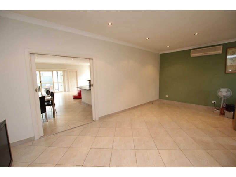 25 LEACH ROAD, Guildford NSW 2161