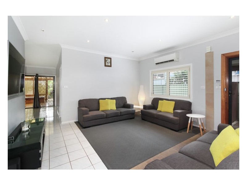 24 Queen Street, Guildford NSW 2161