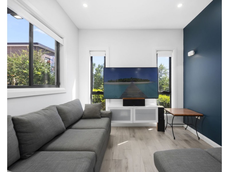 32 Pearson Street, South Wentworthville NSW 2145
