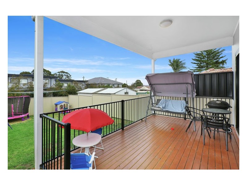 2A Robertson Street, Guildford NSW 2161