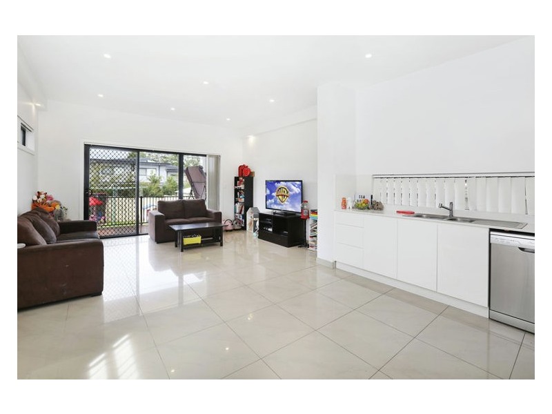 2A Robertson Street, Guildford NSW 2161