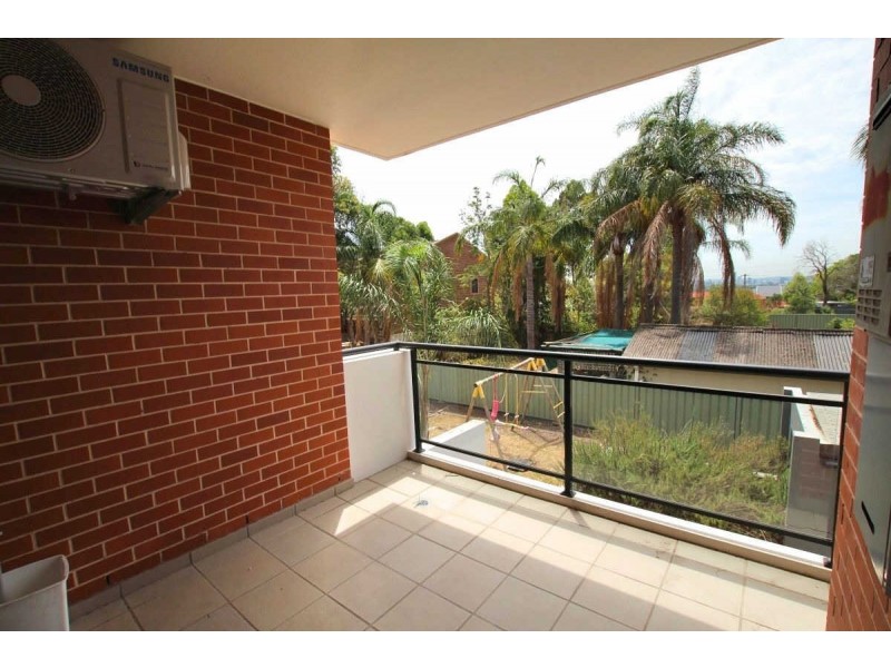 12/574 WOODVILLE ROAD, Guildford NSW 2161